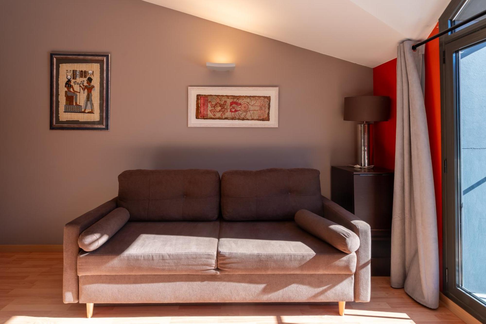 Apartamento Moderno Bh Aspen Atico Con Vistas Ел Тартер Екстериор снимка