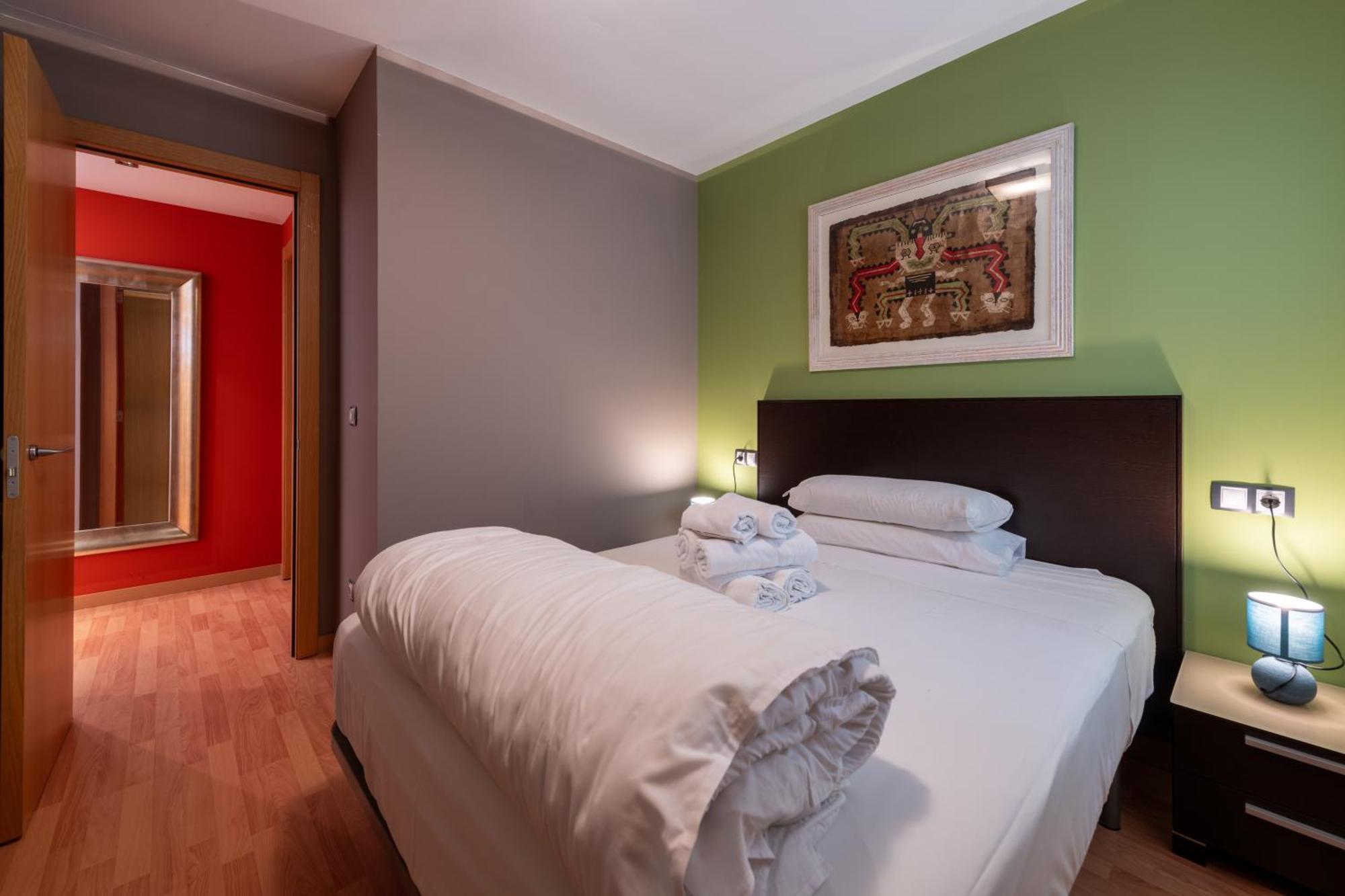 Apartamento Moderno Bh Aspen Atico Con Vistas Ел Тартер Екстериор снимка